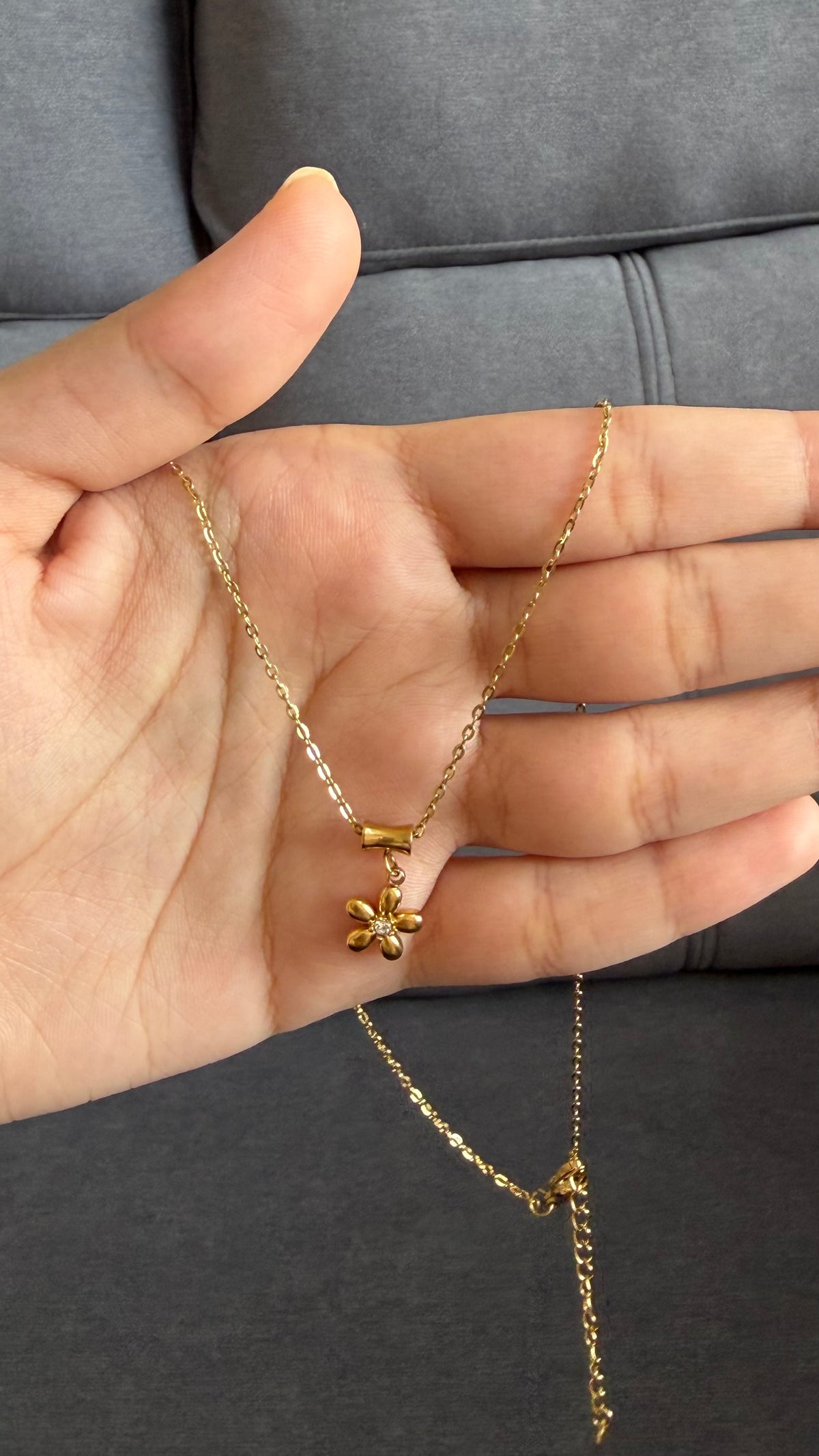 Pretty Flower necklaces