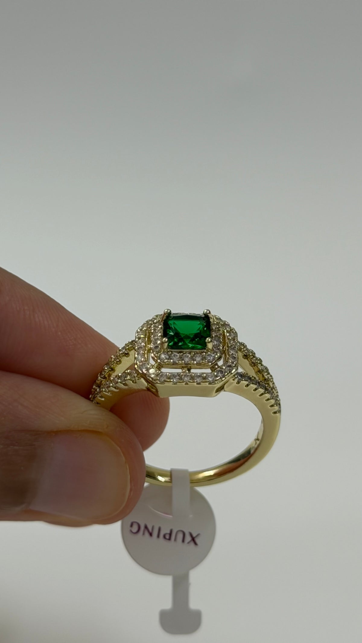 Diamond Emerald Green Ring A size 7