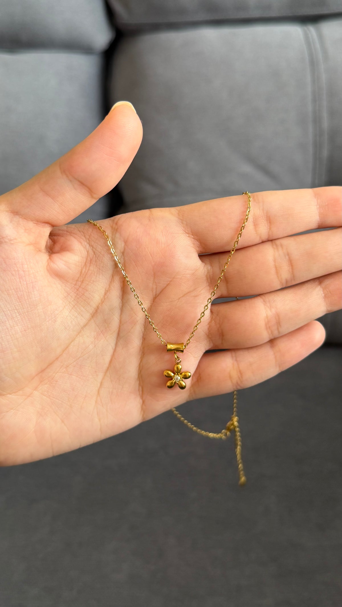 Pretty Flower necklaces