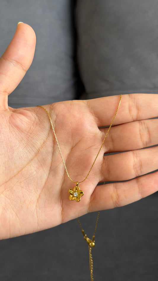 Flower mini necklace A