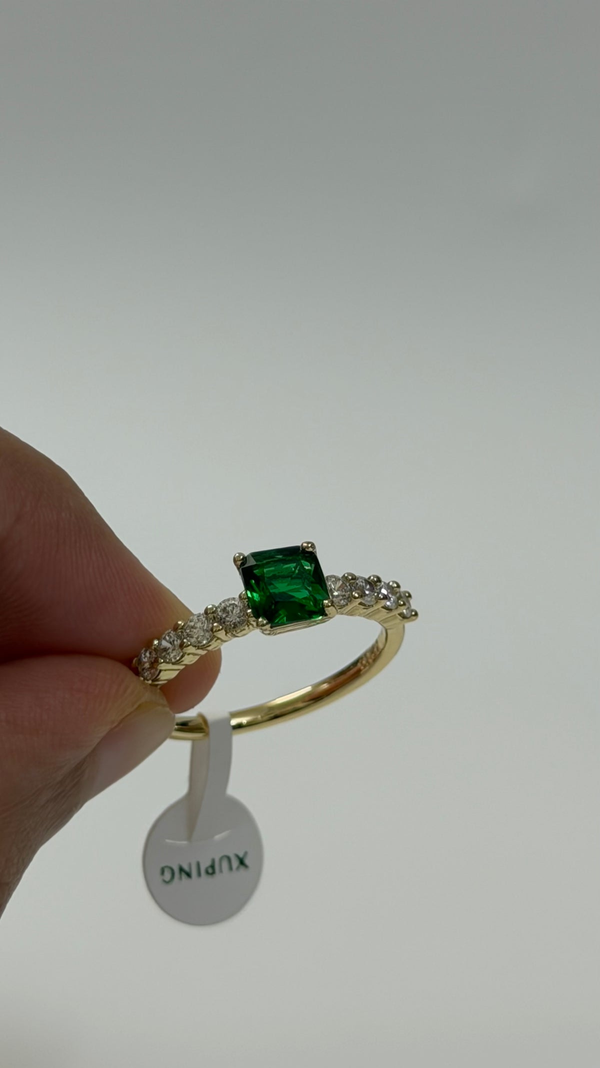Diamond Emerald Green Ring size 9