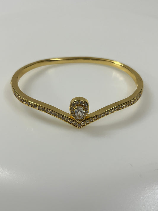 Bracelet B