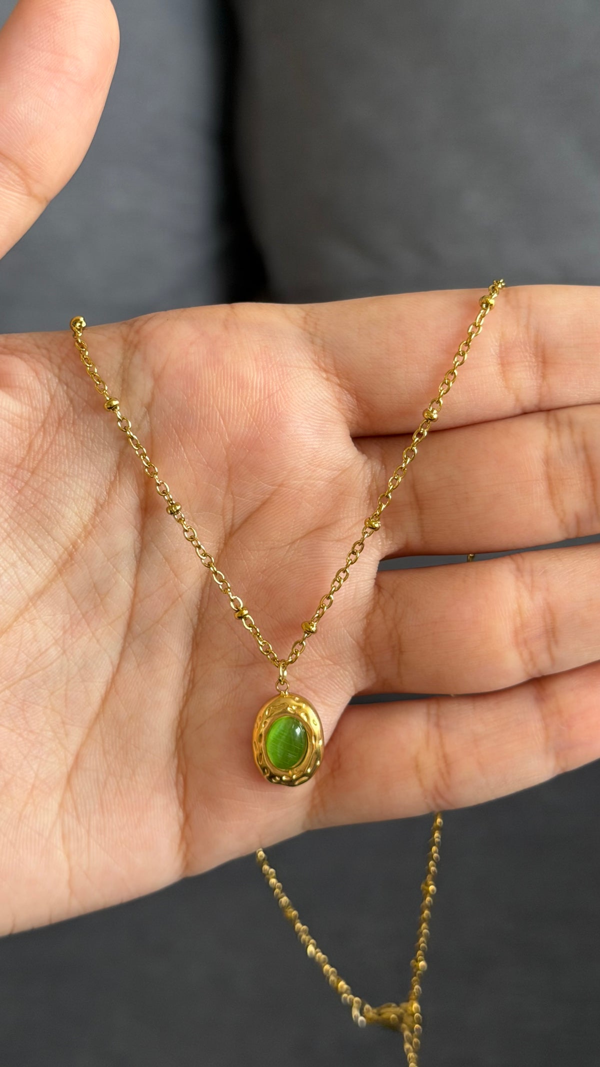 Emerald Green necklace A