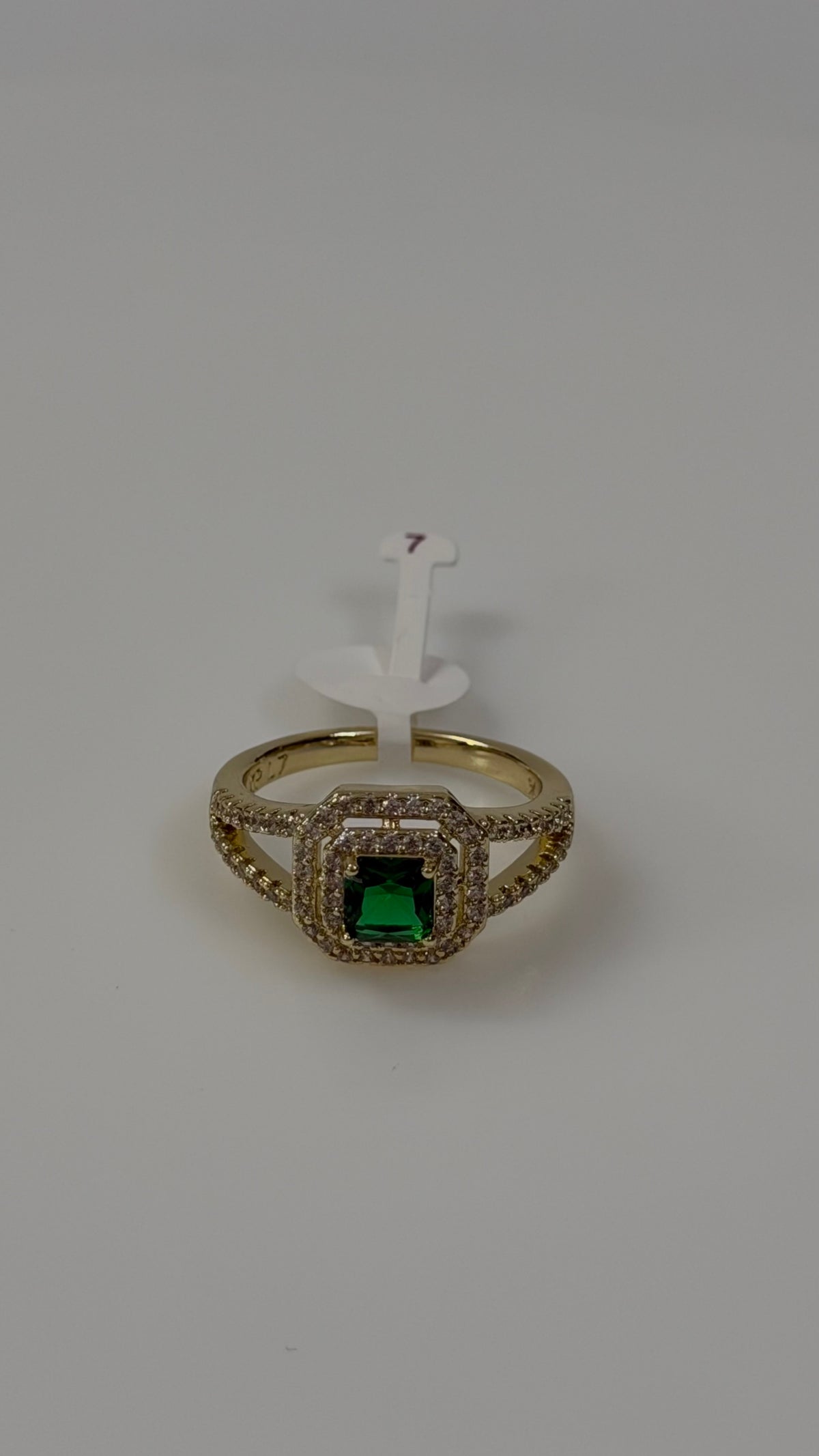 Diamond Emerald Green Ring A size 7