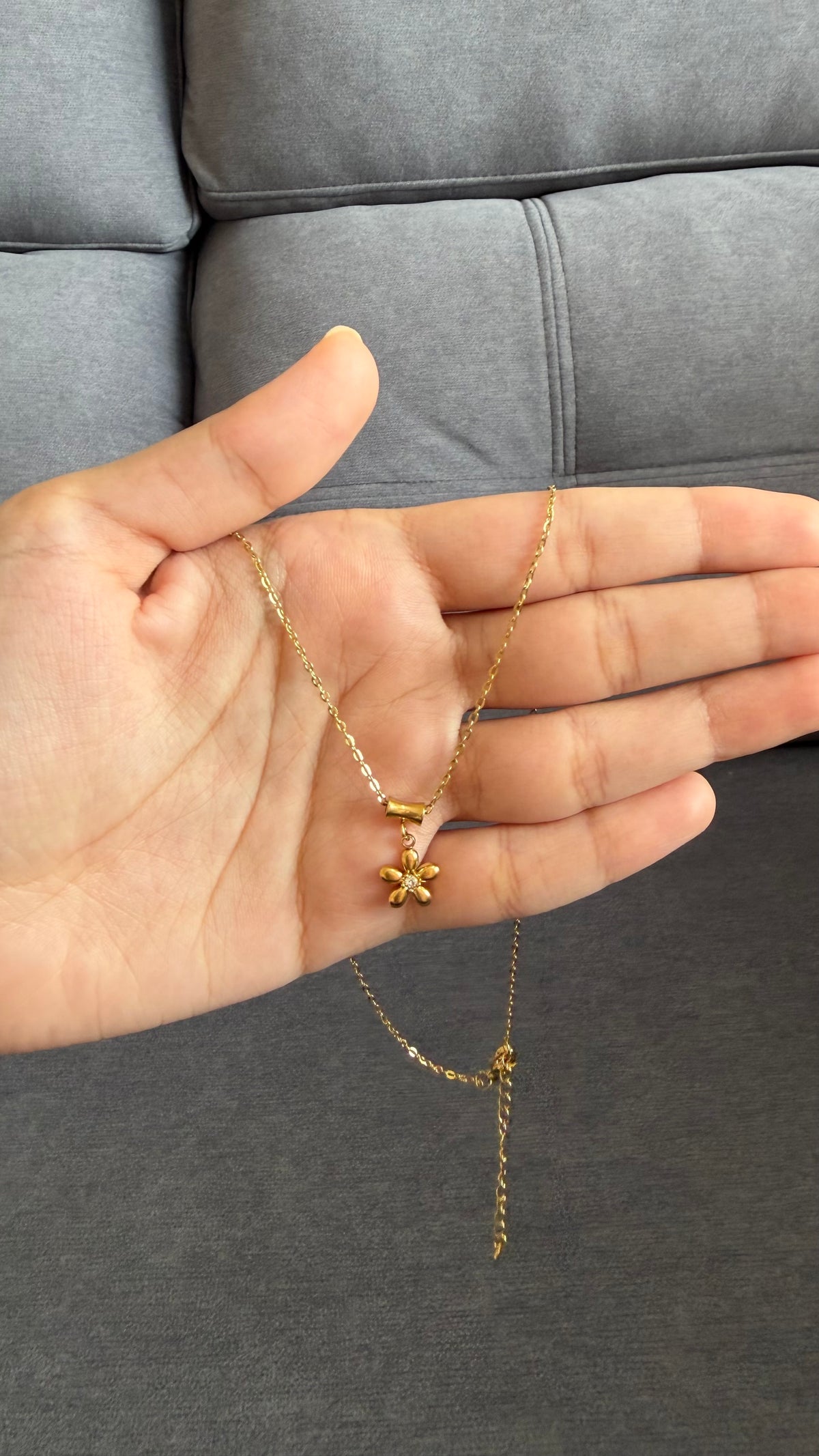 Pretty Flower necklaces