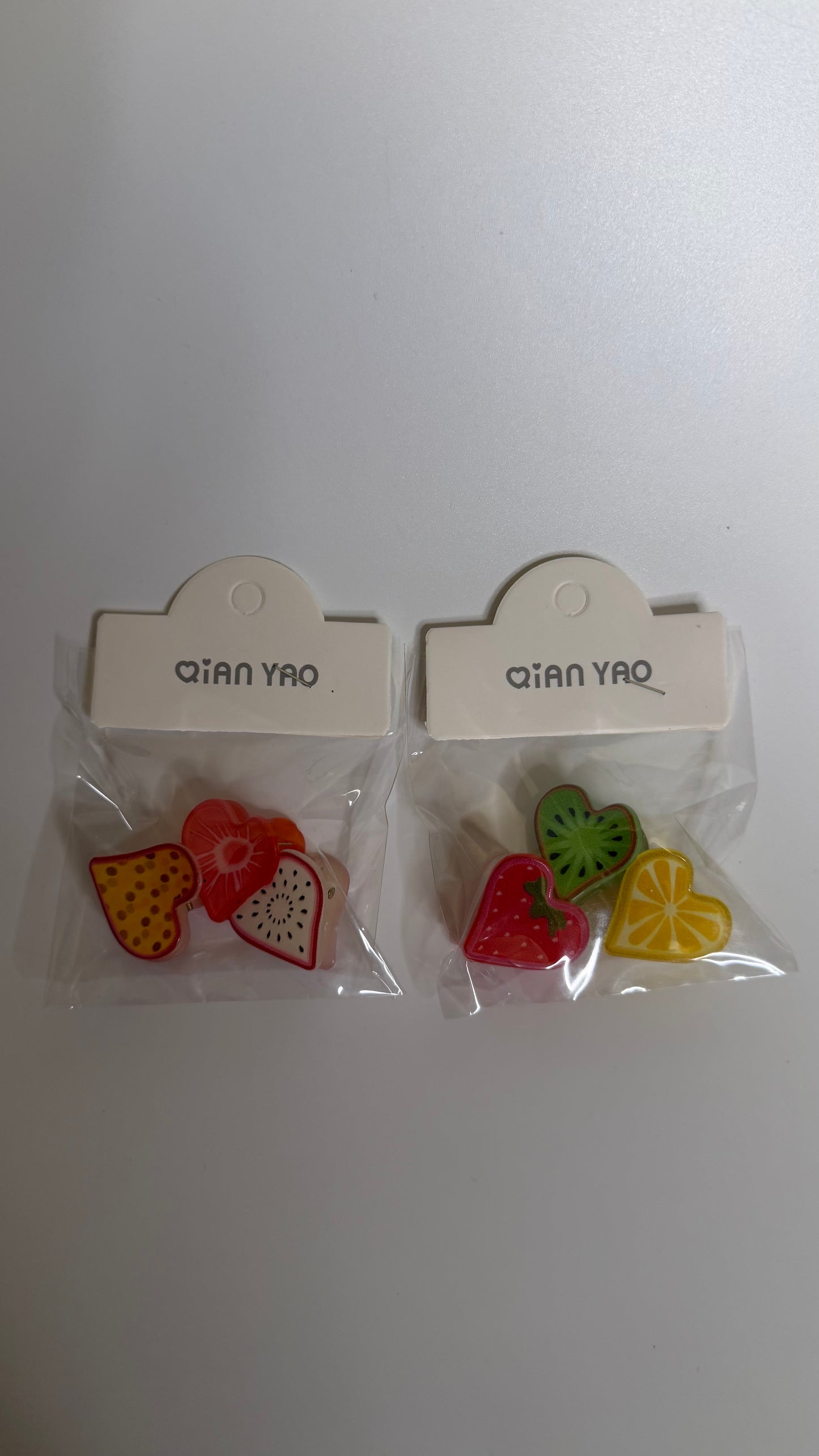 Cute Baby Fruits Hair claws (pack of 2) 6pcs
