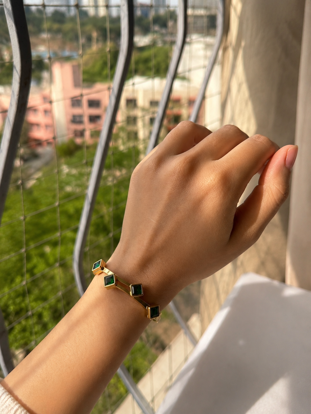 Green Emerald Glow Bracelet